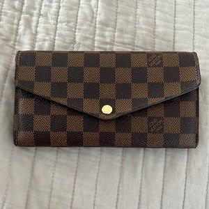 Louis Vuitton Sarah wallet